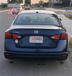 نيسان ألتيما